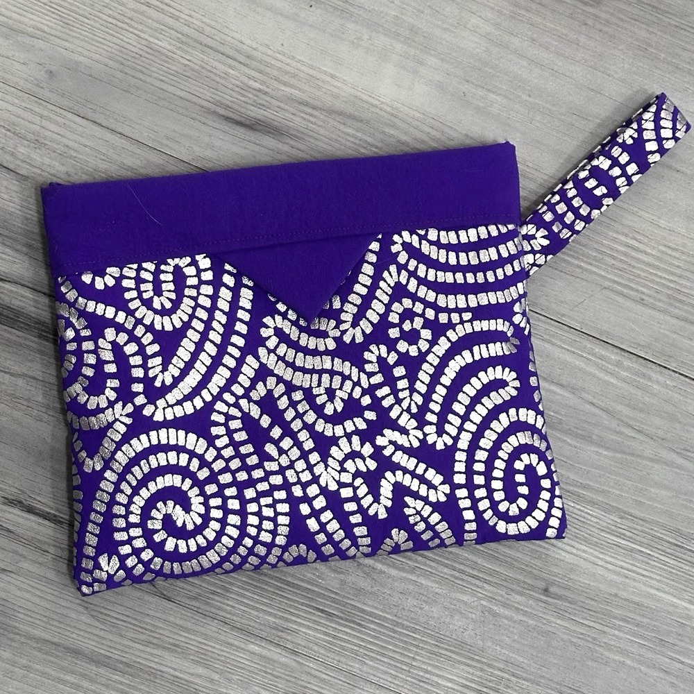 Handmade Purple & Silver Pouch 8.5"x7" Wrist‎ Strap Snap Closure Travel Storage